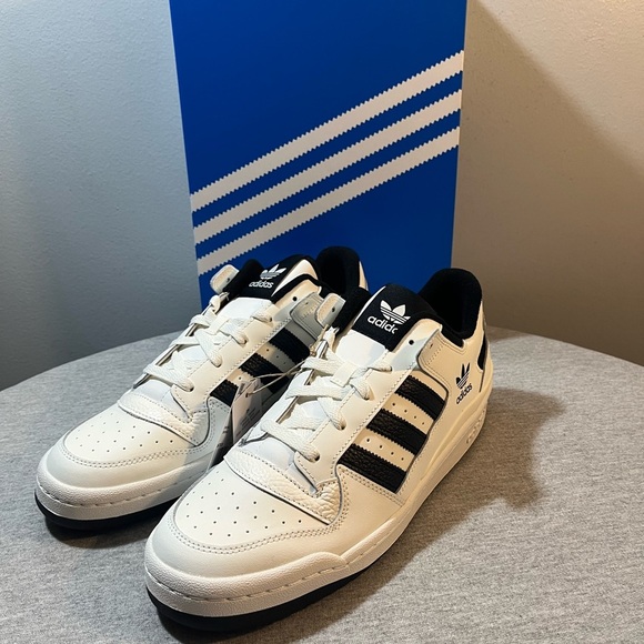 Adidas Originals Forum Low CL White/Black Men's Shoe Size 12 IH7830​ - Picture 9 of 11
